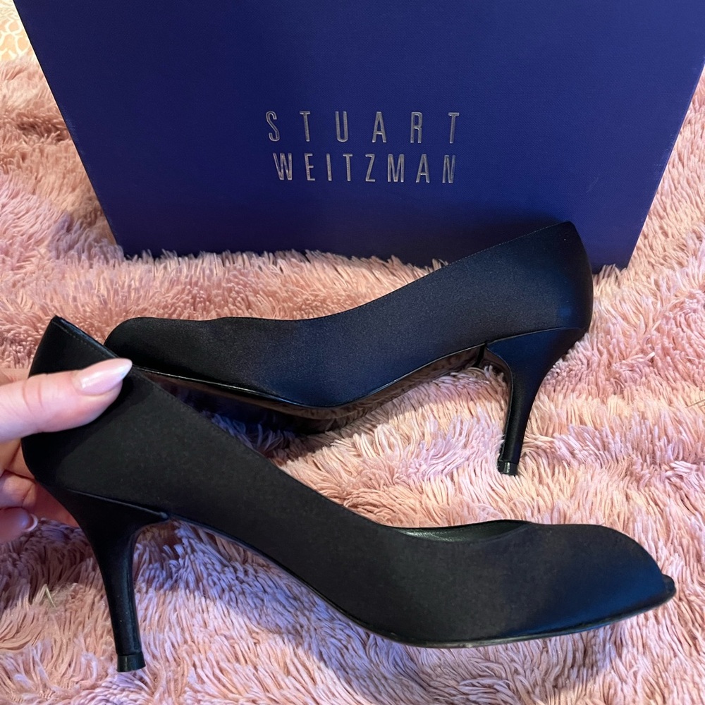 Stuart weitzman black satin Polly heels size 8.5